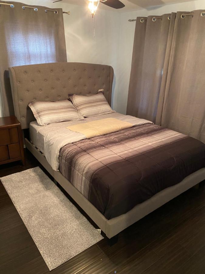 Windsor Airport Room Accommodation エクステリア 写真